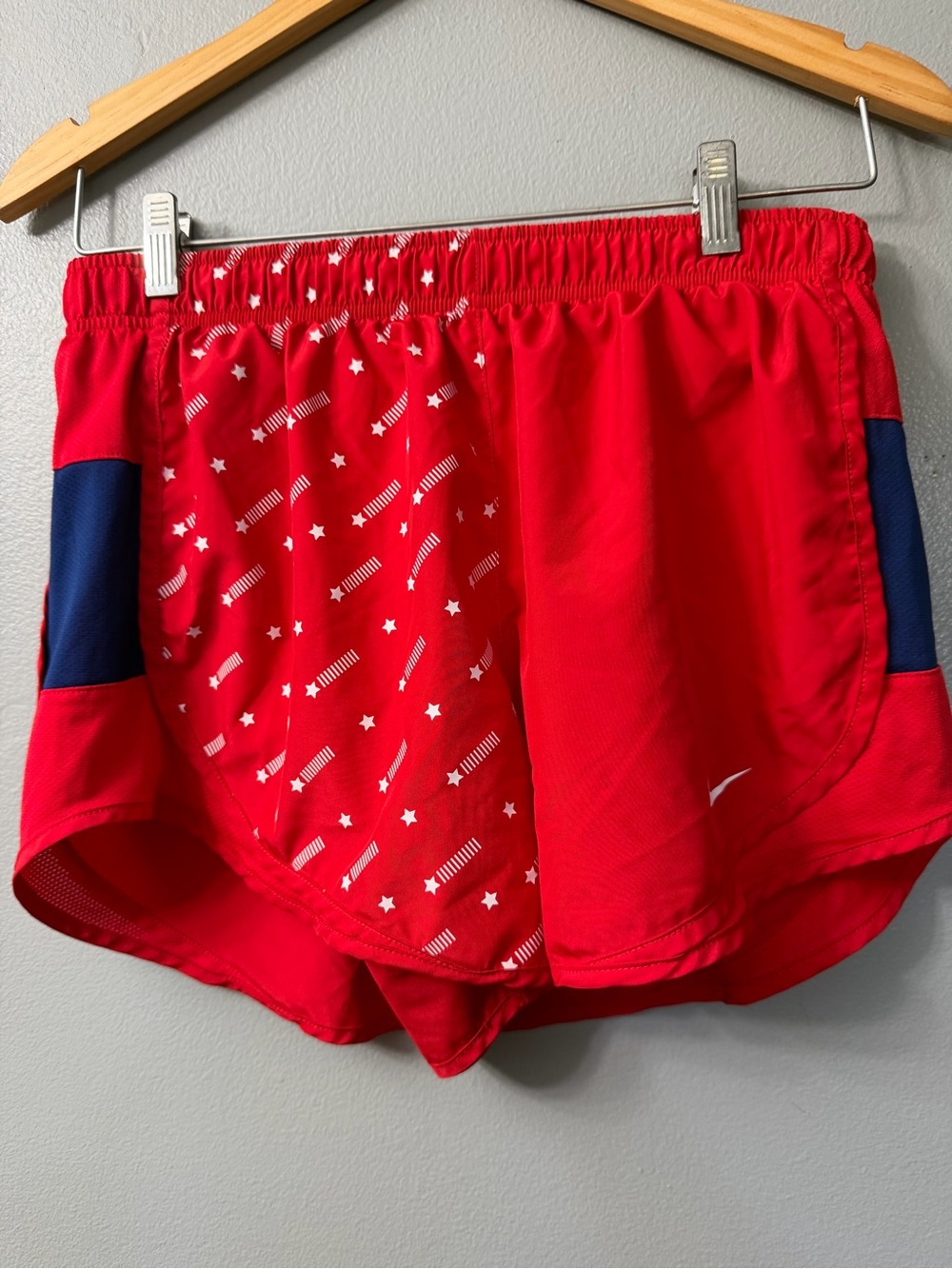 Nike Tempo running shorts patriotic star and stripe pattern large
